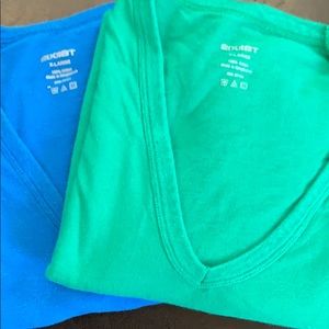 Two 2xist v-neck t-shirts